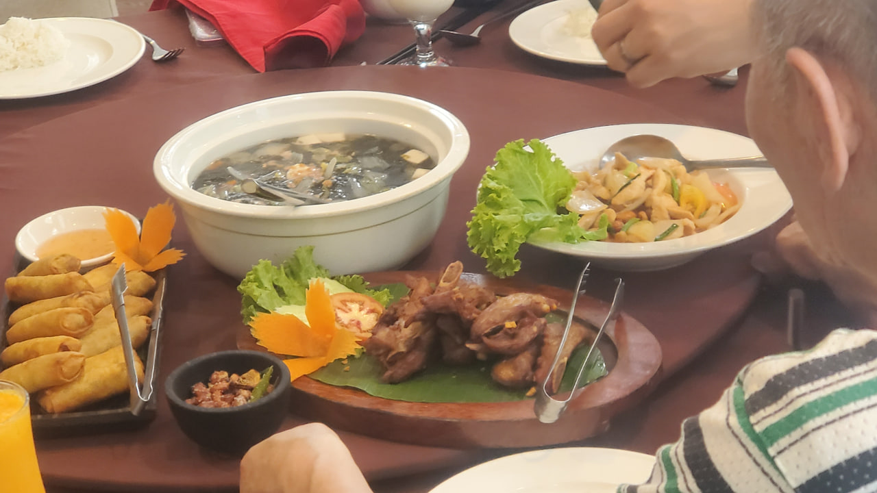 昼食