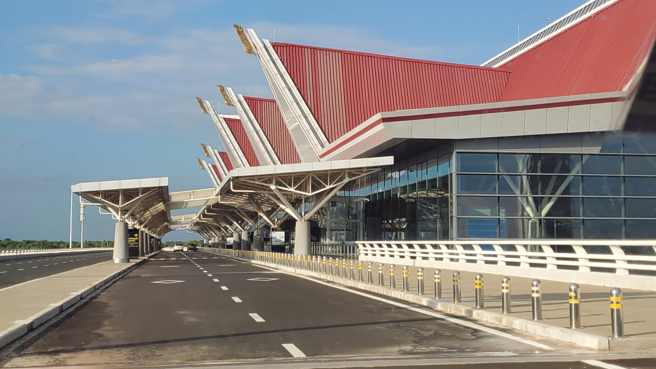 空港へご案内